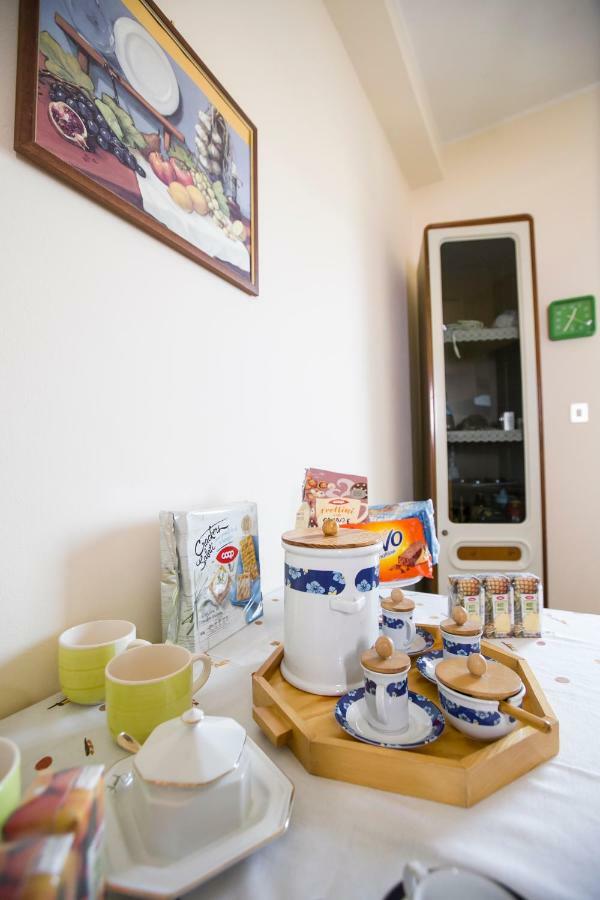 Apartamento A Casa Di Rossella CTA Exterior foto